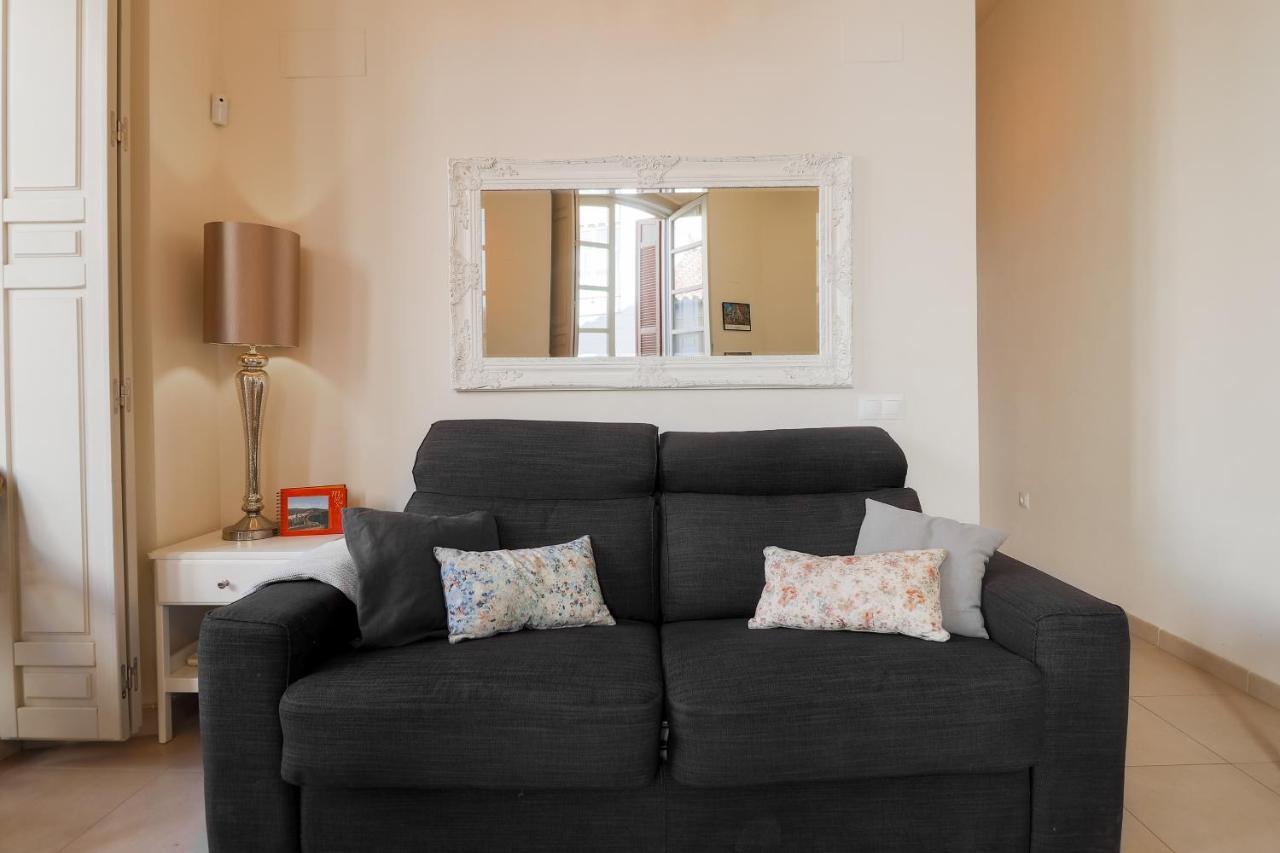 Flat 2 Bedrooms In The City Center Málaga Exterior foto